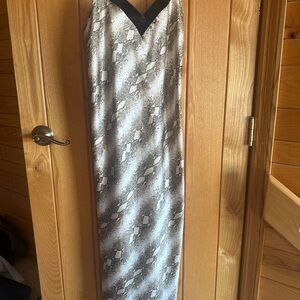 Elegant Black and Brown Women's Nightgown